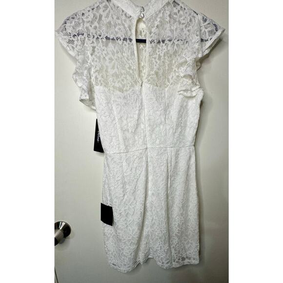 Lulus white lace mini dress NWT Size medium - Picture 3 of 3